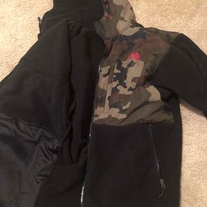 North face men’s camo jacket